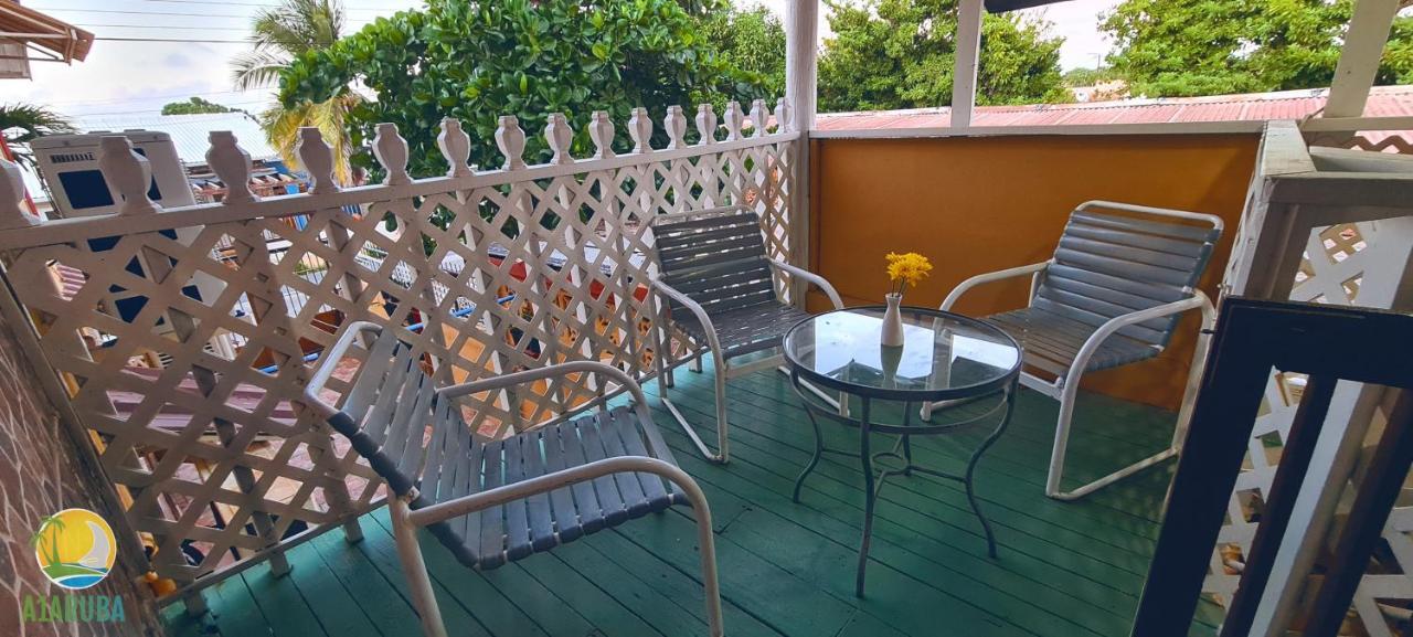 A1 Apartments Aruba Oranjestad Esterno foto