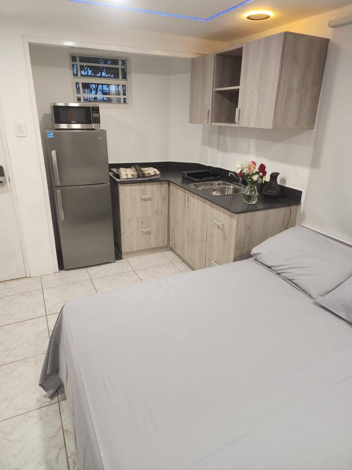 A1 Apartments Aruba Oranjestad Esterno foto